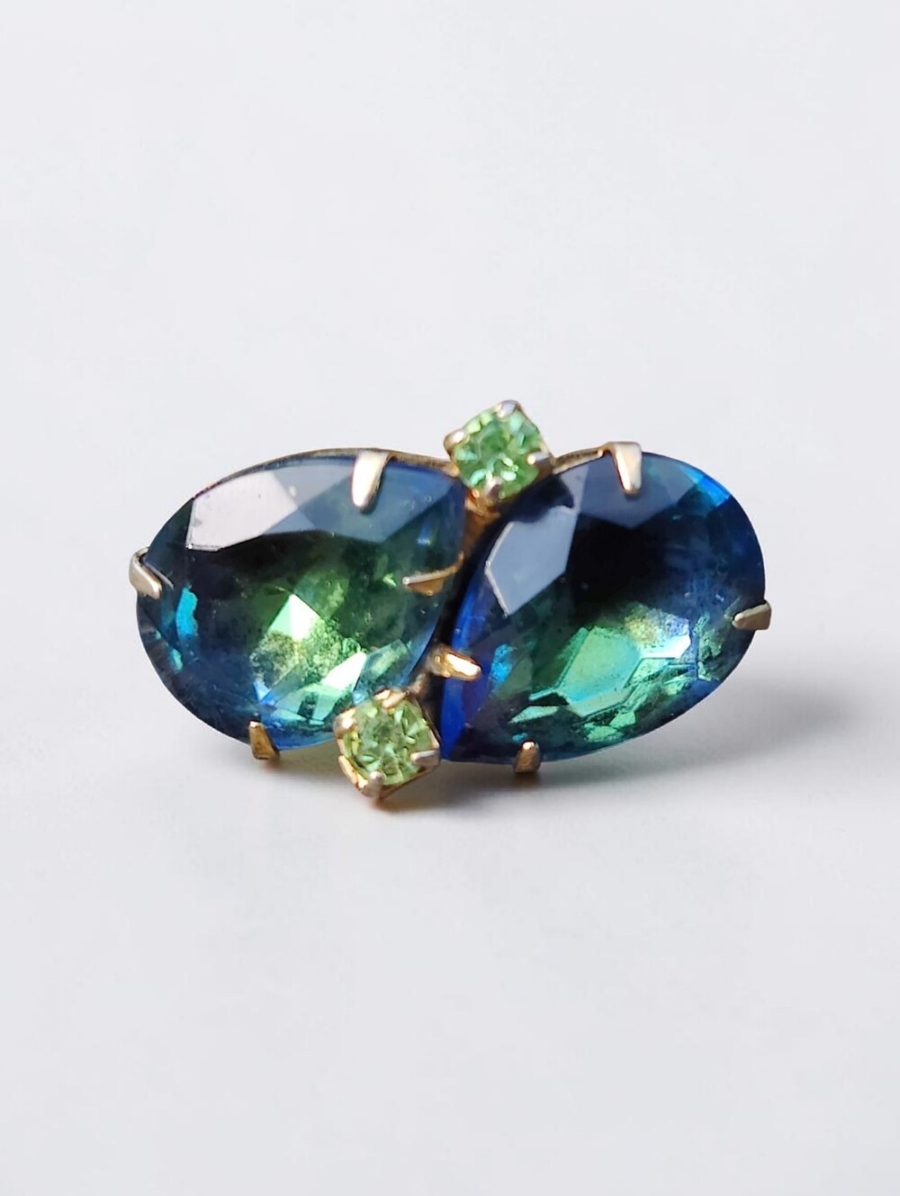 Vintage Givre Glass And Uranium Glass Ring